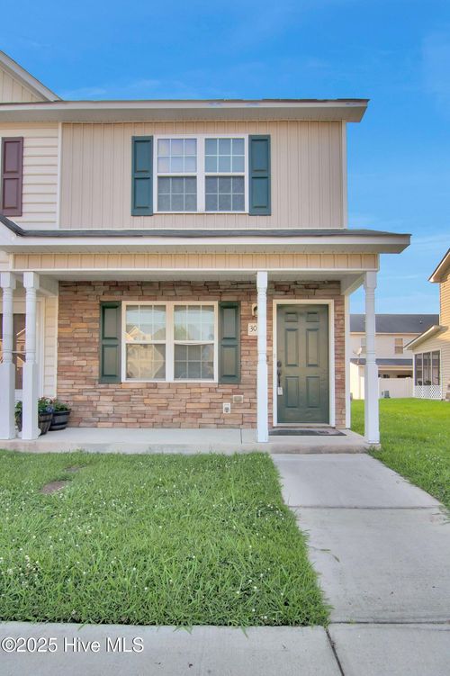 3011 Banister Loop, Jacksonville, NC, 28546-7198 | Card Image