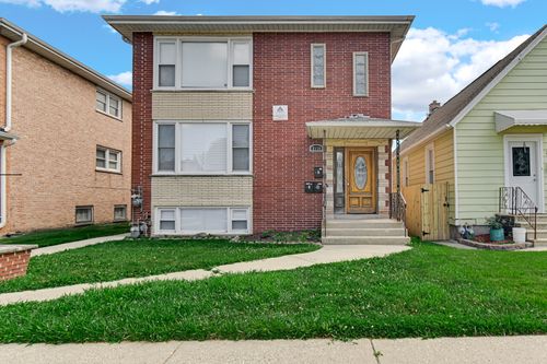 2119 Grove St, Blue Island, IL, 60406-2525 | Card Image