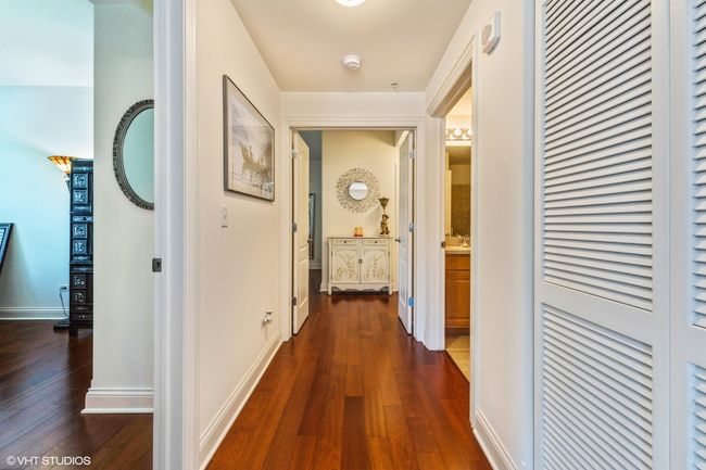 UNIT-101 - 1 Itasca Pl, Home with 2 bedrooms, 2 bathrooms and null parking in Itasca IL | Image 13