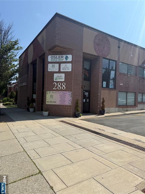 288 Boulevard, Hasbrouck Heights, NJ, 07604-1318 | Card Image