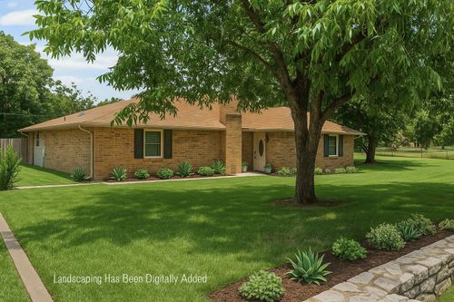 137 Chaparral Dr, Graham, TX, 76450-2017 | Card Image