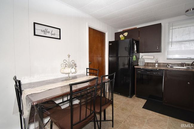 11393 Ne Wawasee Dr, House other with 3 bedrooms, 2 bathrooms and null parking in Syracuse IN | Image 14