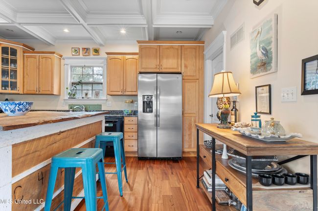 Kitchen | Image 16
