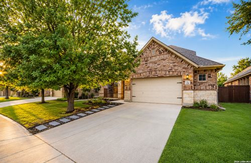 1226 Hidden Cave Dr, New Braunfels, TX, 78132-2148 | Card Image