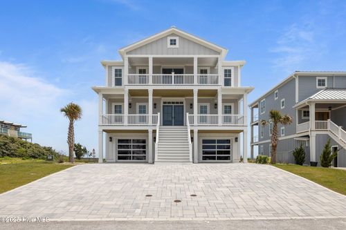 105 Roosevelt Dr, Pine Knoll Shores, NC, 28512-0139 | Card Image