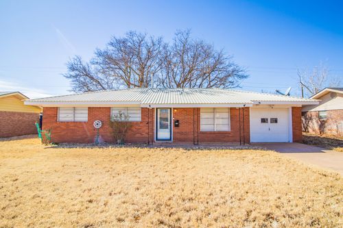 907 S Pecos St, Brownfield, TX, 79316-6729 | Card Image