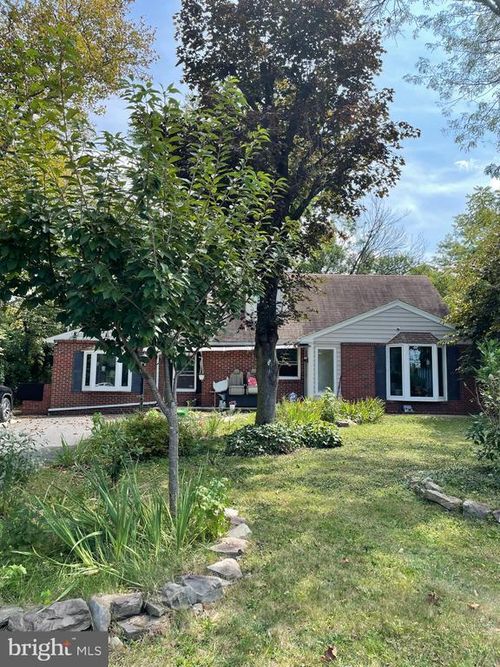 43 Wallace Rd, PRINCETON JUNCTION, NJ, 08550-1007 | Card Image