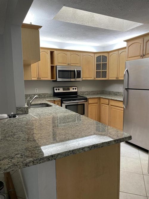 9037 Hobe Ridge Ave, Hobe Sound, FL, 33455-4691 | Card Image