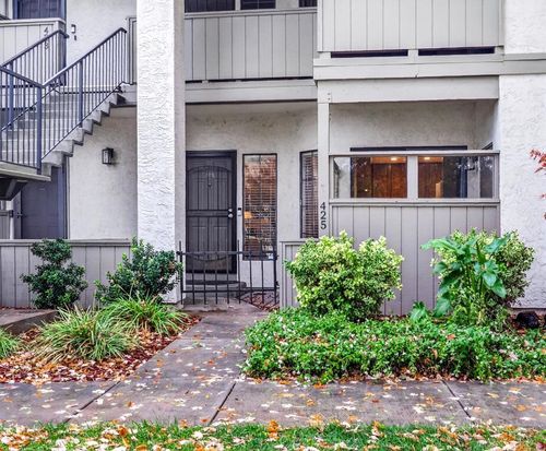 425 Kenbrook Cir, San Jose, CA, 95111-3282 | Card Image