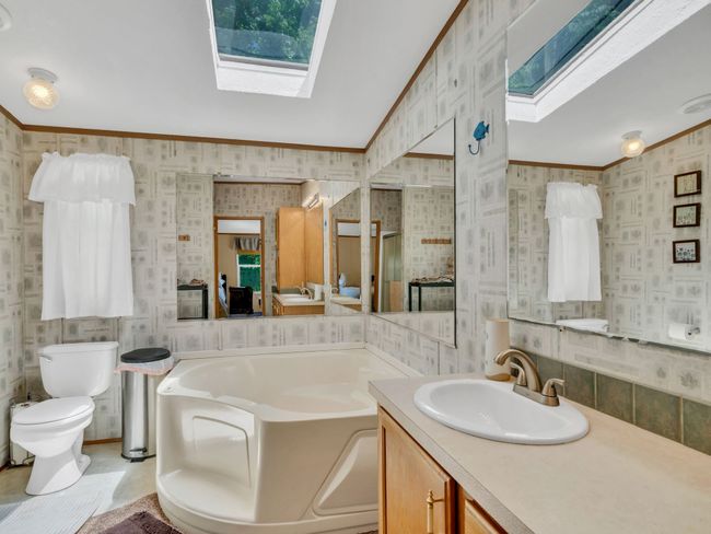 50 Dingus Ln, House other with 3 bedrooms, 2 bathrooms and 4 parking in Camden TN | Image 21