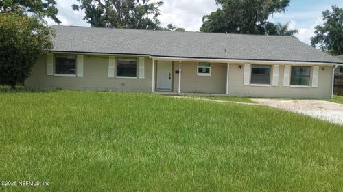 802 Antigua Rd, Jacksonville, FL, 32216-9408 | Card Image