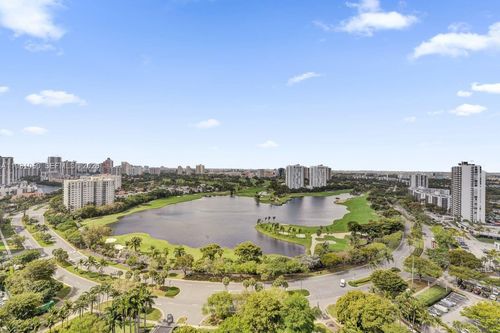 2209-20281 E Country Club Dr, Aventura, FL, 33180-3010 | Card Image