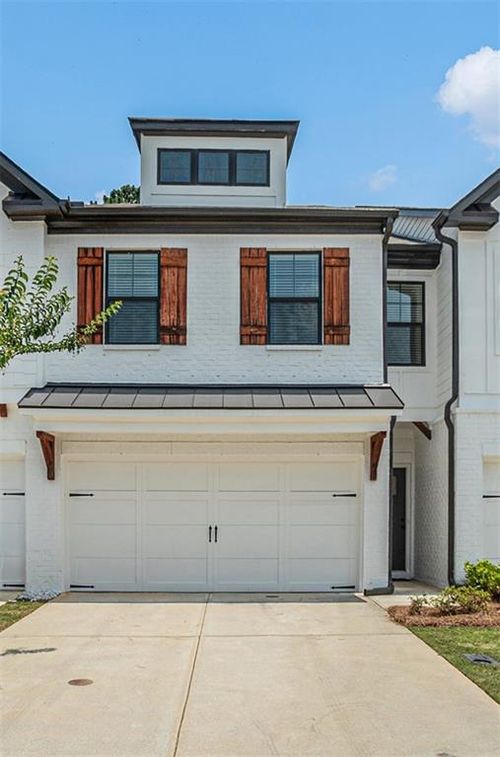 211 N Auburn Landing Pl, Auburn, GA, 30011-5212 | Card Image