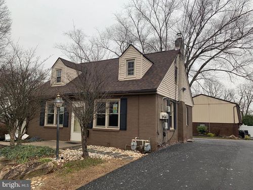 o-1017 N York Rd, WILLOW GROVE, PA, 19090-1300 | Card Image