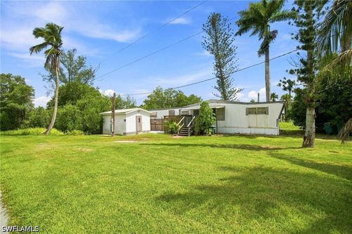 105 Cardinal Ct, Ochopee, FL, 34141 | Card Image