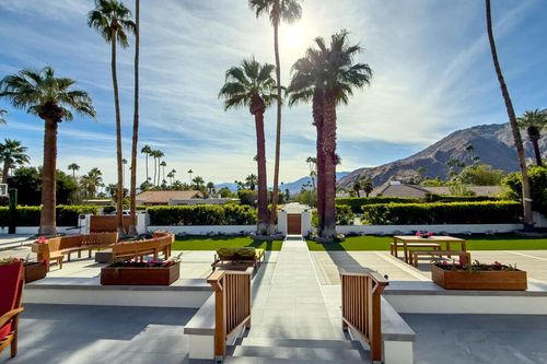 322 Camino Norte, Palm Springs, CA, 92262-4212 | Card Image