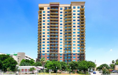 apt-403-215 Center St, San Antonio, TX, 78202-2758 | Card Image