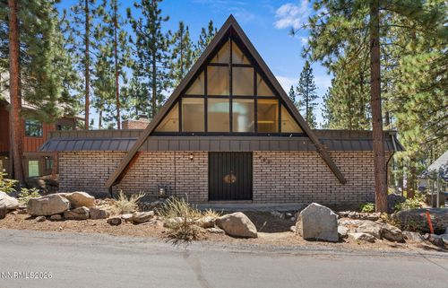422 Lakeview Ave, Zephyr Cove, NV, 89448-4899 | Card Image