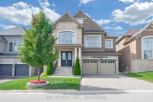 12 Prunella Cres, Holland Landing, ON, L9N0S7 | Card Image