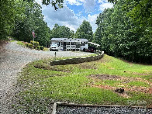 236 Hidden Cove Dr, Marion, NC, 28752-8678 | Card Image