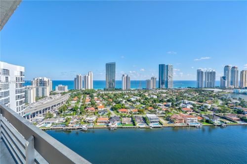apt-3008-19101 Mystic Pointe Dr, Aventura, FL, 33180-4523 | Card Image