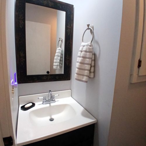 5c-253 Old Quechee Rd, Quechee, VT, 05059 | Card Image