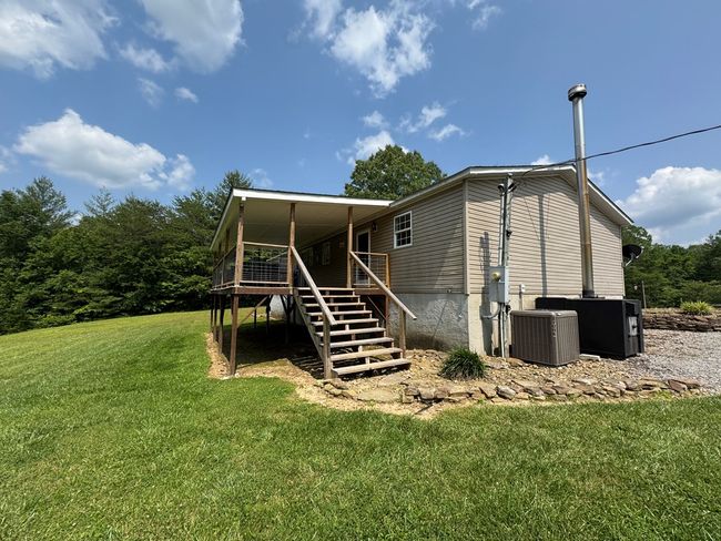 108 Hawn Dr, House other with 3 bedrooms, 2 bathrooms and null parking in Crab Orchard TN | Image 37