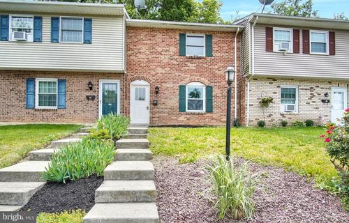 80 Queen Ave, ENOLA, PA, 17025-2337 | Card Image