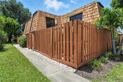 apt-2-1701 Park Meadows Dr, FORT MYERS, FL, 33907-3714 | Card Image