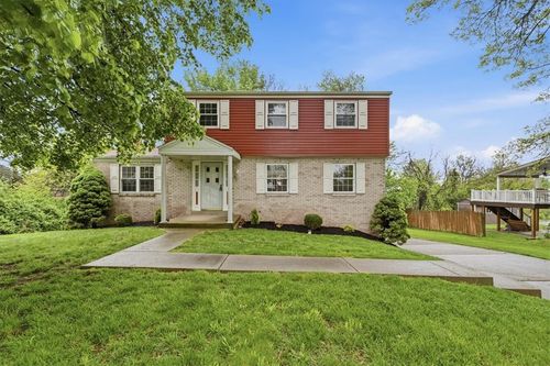 14255 Wayne Dr, Irwin, PA, 15642-1246 | Card Image