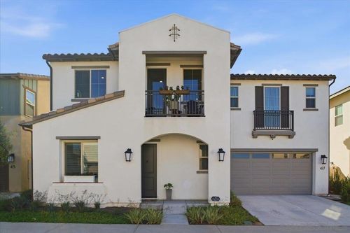 477 Village Greens Way, San Marcos, CA, 92078-1215 | Card Image