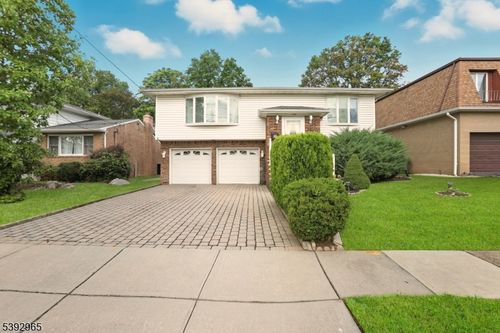 1174 Debra Dr, Linden, NJ, 07036-6104 | Card Image