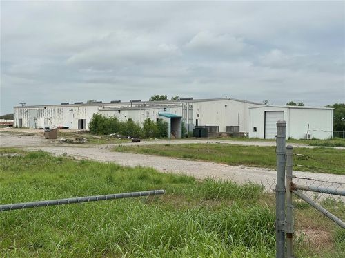 22489 E 1078 Rd, Clinton, OK, 73601-6003 | Card Image