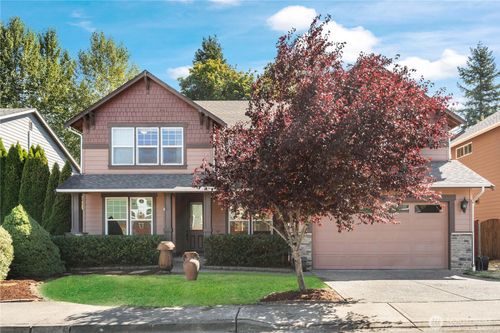 762 Ilwaco Pl Ne, Renton, WA, 98059-4477 | Card Image