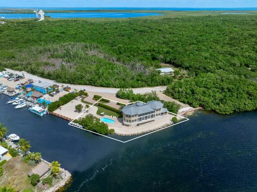 57 Garden Cove Dr, Key Largo, FL, 33037-5005 | Card Image