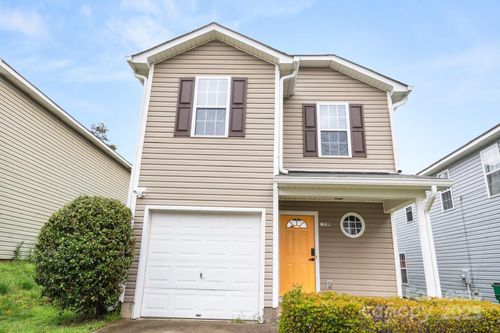 8739 Sharonbrook Dr, Charlotte, NC, 28210-5671 | Card Image
