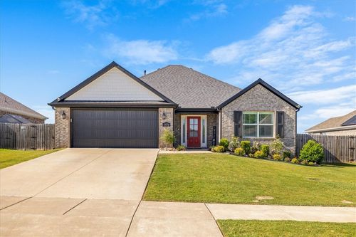 3670 Avon Ave, Springdale, AR, 72764-4016 | Card Image