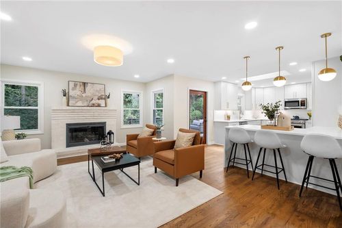 2233 Clairmont Rd Ne, Atlanta, GA, 30329-3325 | Card Image