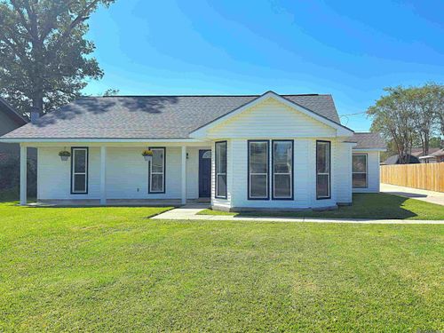 18527 Perkins Oak Rd, Prairieville, LA, 70769 | Card Image