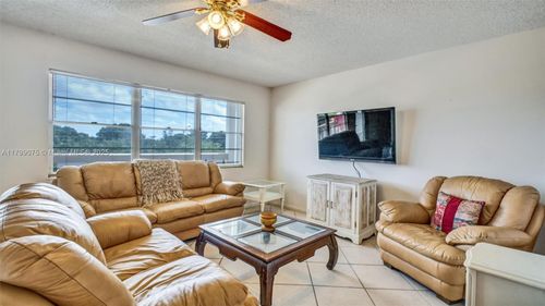 3087-3087 Newport S, Deerfield Beach, FL, 33442-2668 | Card Image