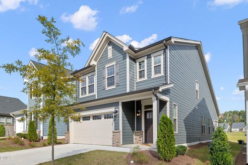 1307 Ashcliff Ln, Durham, NC, 27703-6831 | Card Image