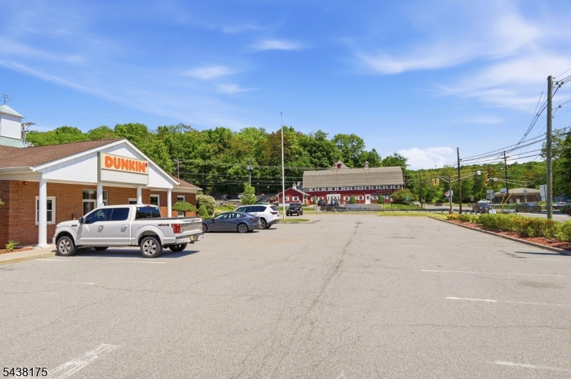 Commercial Lease in Andover Twp. 5