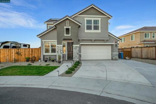 2037 2037 Shrike Ct, Vacaville, CA, 95688 | Card Image