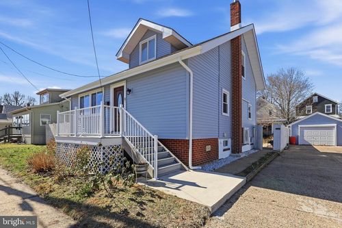 95 Park Ave, MORRISVILLE, PA, 19067-6245 | Card Image