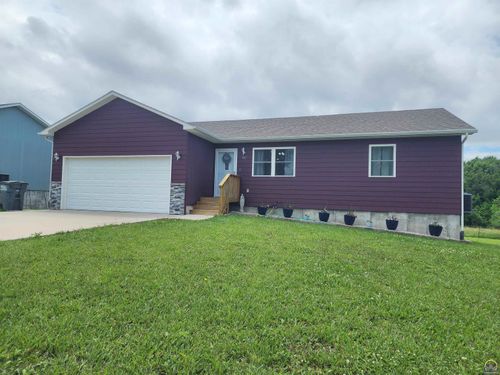 901 Riverside Ct, Emporia, KS, 66801 | Card Image