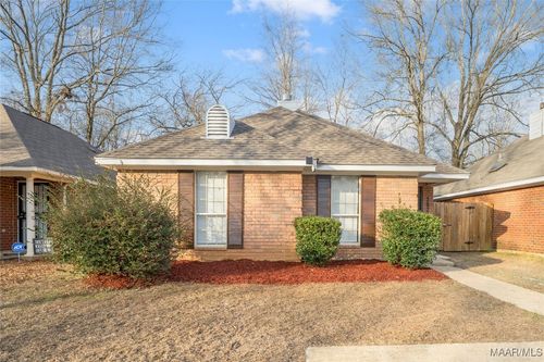 3824 Carriage Oaks Dr, Montgomery, AL, 36116-1952 | Card Image
