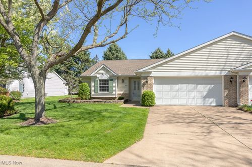 925 Hidden Valley Dr, Huron, OH, 44839-2685 | Card Image