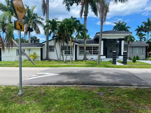 701 N 14th Ave, Hollywood, FL, 33020-5216 | Card Image