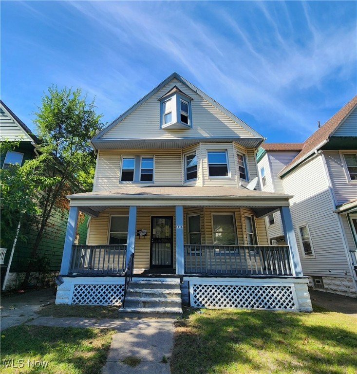 Holyrood Rd, Cleveland, OH 44106