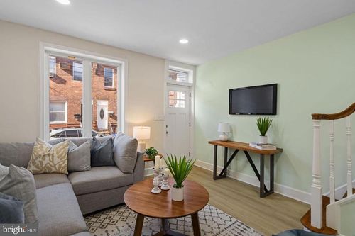 1937 S Lambert St, PHILADELPHIA, PA, 19145-2824 | Card Image